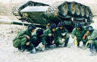 tank-ters-donmus-adamlar-hala-plan-yapiyor.jpg